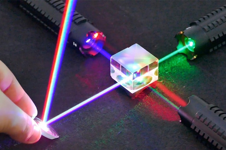 tia laser
